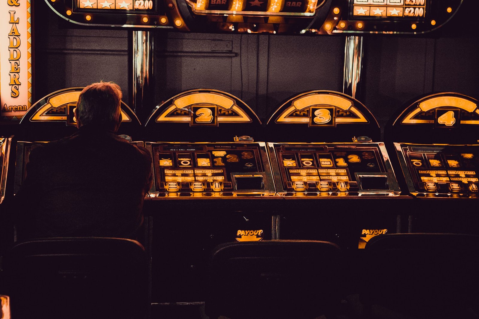 How to Count Cards in Poker: Our Effective Strategy
